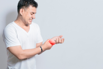 What Causes Tingling in Hands and Feet